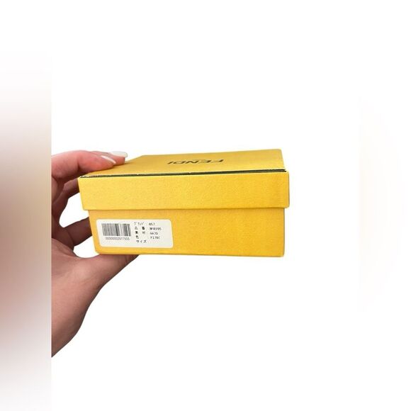FENDI Box - Picture 3 of 6